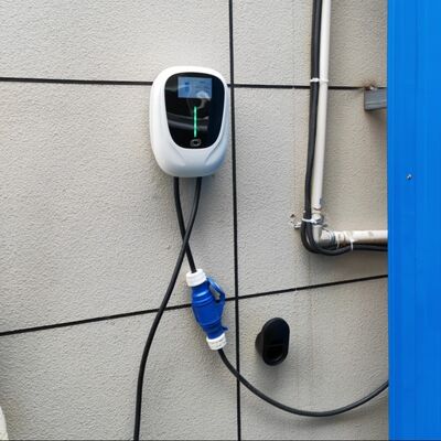 Mobile Wallbox WiFi With APP Charging Up To 22kW EV Type 2 Charger